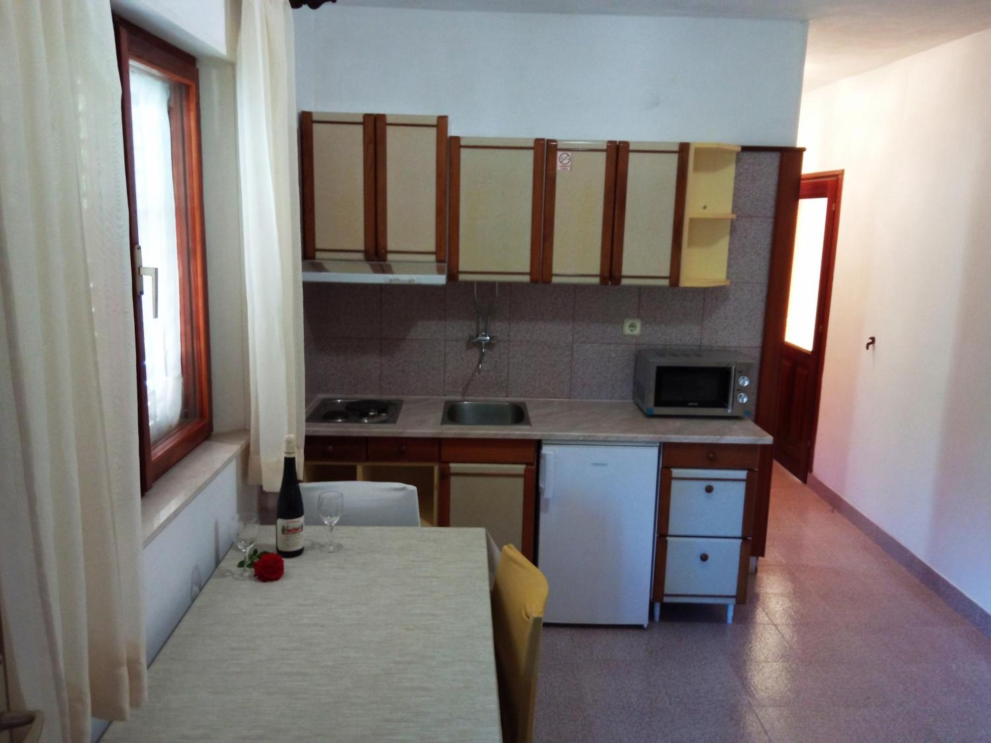 Anita 3* Sumartin