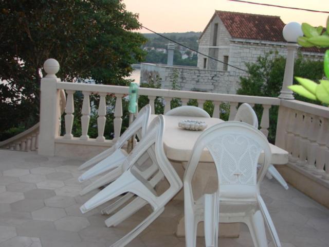 Anita 3*